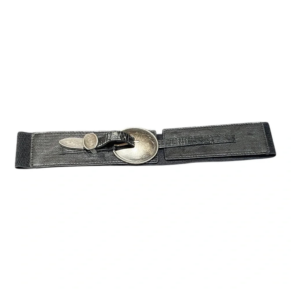 Black and Silver Leather Waist Belt With Ornate Buckle Size M/L